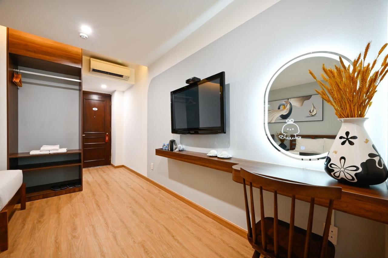 Pearl Central Hotel- Near Nguyen Hue Street مدينة هوشي منه المظهر الخارجي الصورة